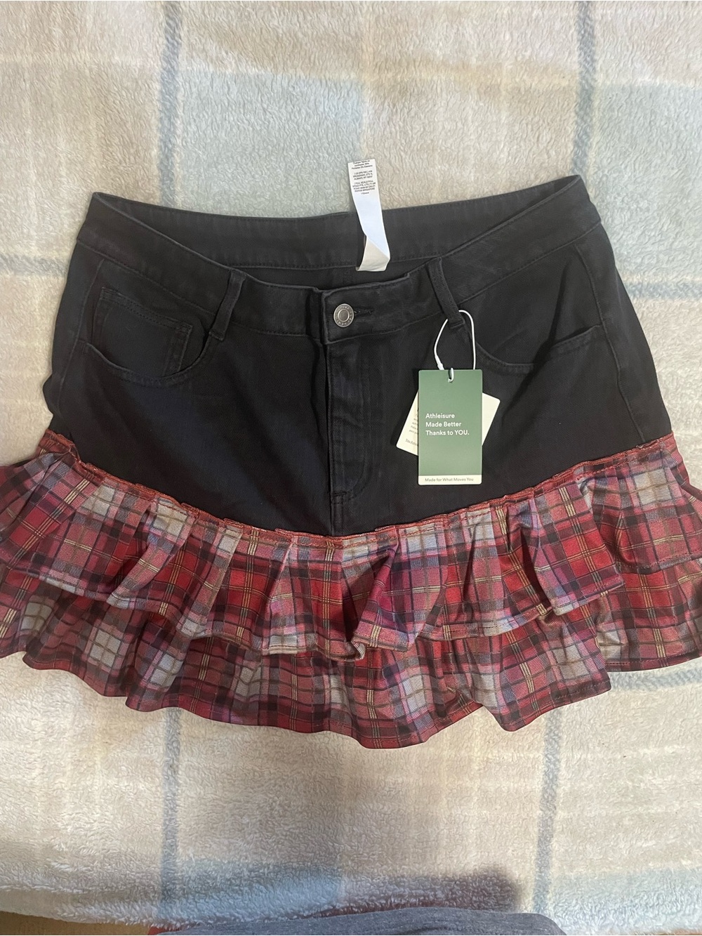 HALARA Black Mini Skirt with Red Plaid Ruffle